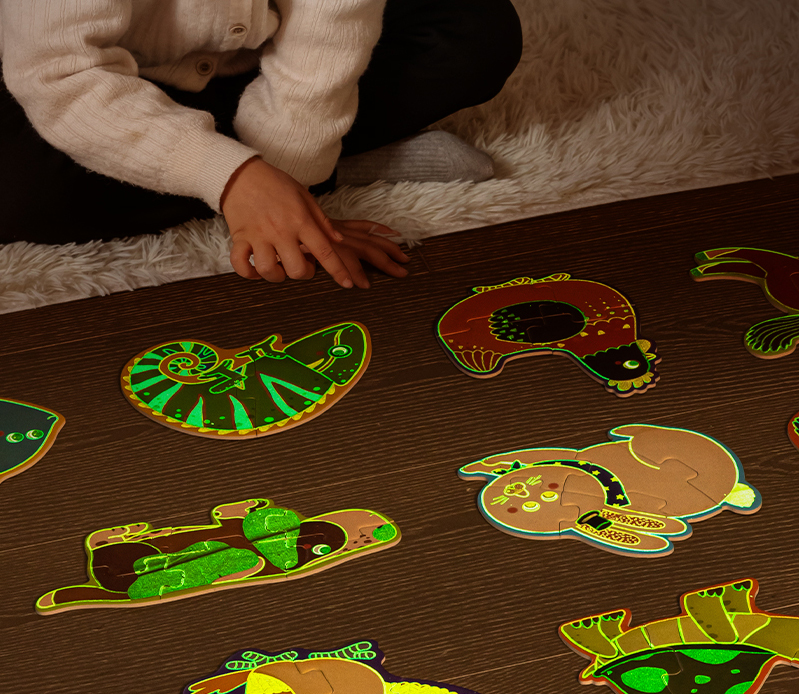 Puzzle Geanta Cadou 462 Piese Efect Luminos Lumea Marina 6+ Deli