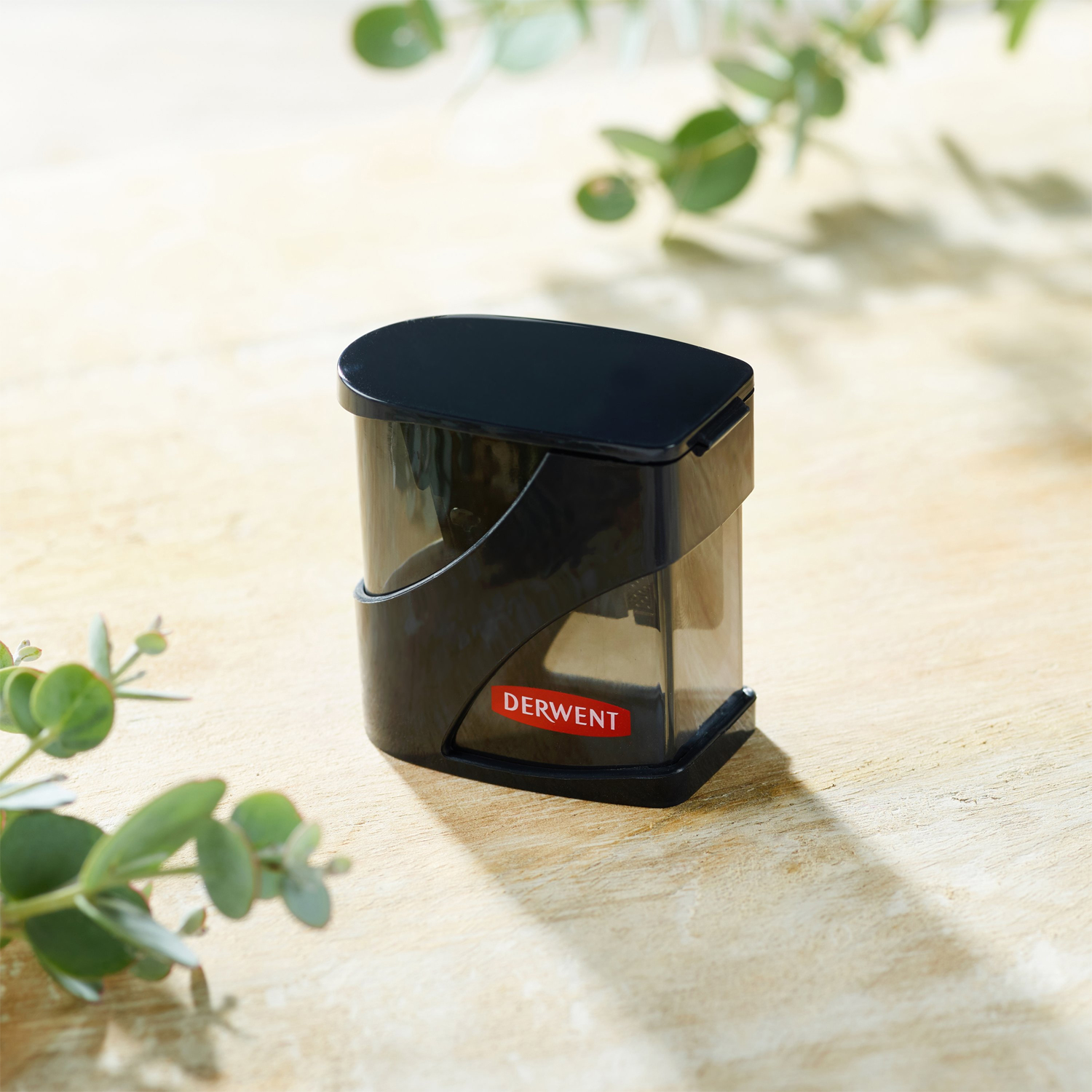 Ascutitoare Metalica Dubla Cu Rezervor Neagra Professional Derwent