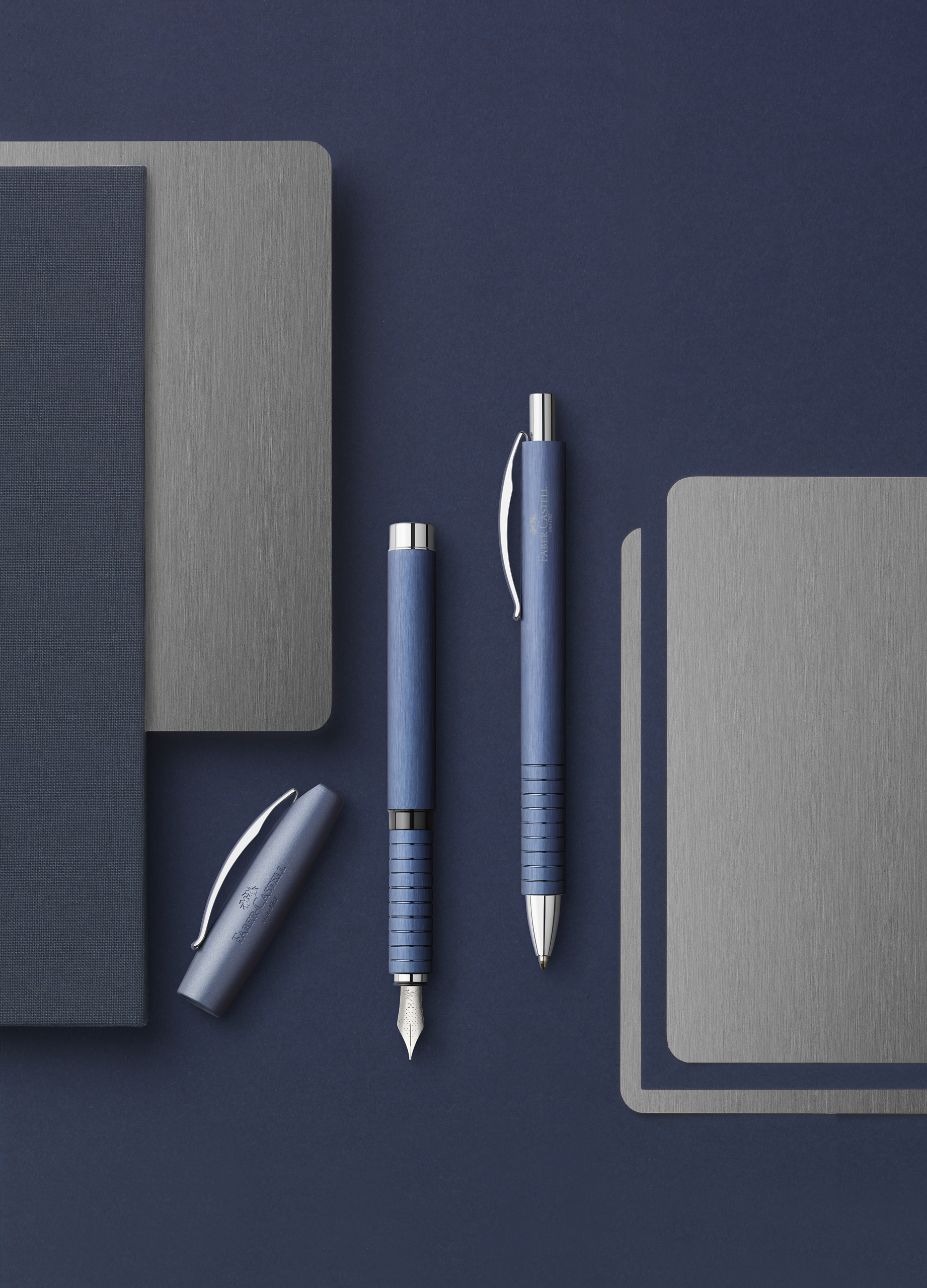 Pix Essentio Aluminium Albastru Faber-Castell